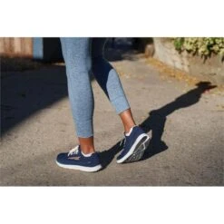 Altra Womens Escalante 3 Running Shoes 10 Altra Womens Escalante 3 Running Shoes -Cots Footwear Shop image 588745