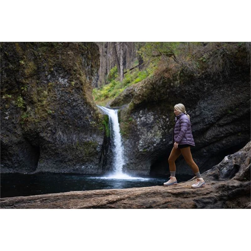 Altra Womens Olympus 5 Mid Gore-Tex Hiking Shoes 7 Altra Womens Olympus 5 Mid Gore-Tex Hiking Shoes - Image 7